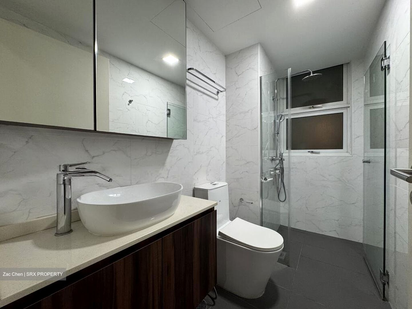 The Esparis (D18), Condominium #522554251